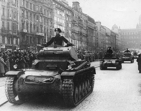Deutsche Panzer in Prag
